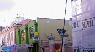 Słowackiego: Skrzywił latarnię i odjechał