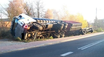 Region: TIR wylądował w rowie - bez ofiar