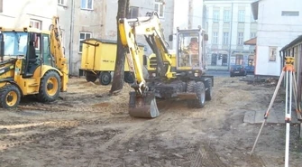 Mieszkańcy kamienicy będą mieli nowe podwórko