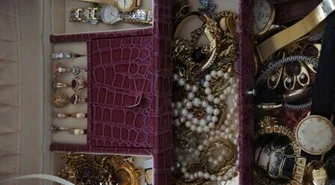 Kradli metodą na urzędnika - trafili za kratki