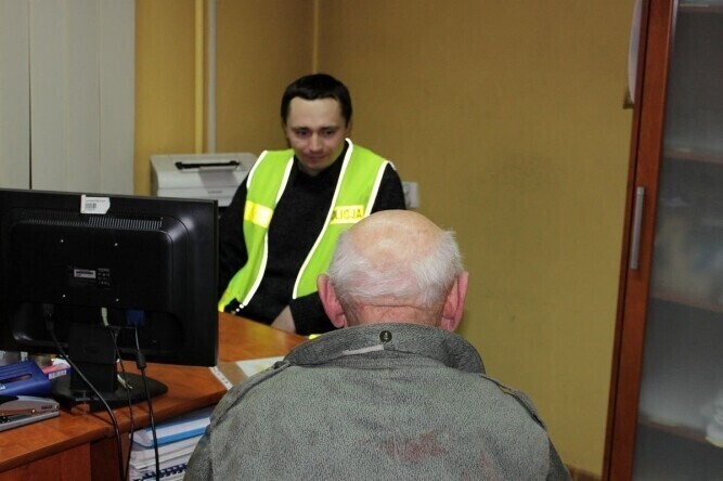 Bestialsko znęcał się nad psem - został zatrzymany