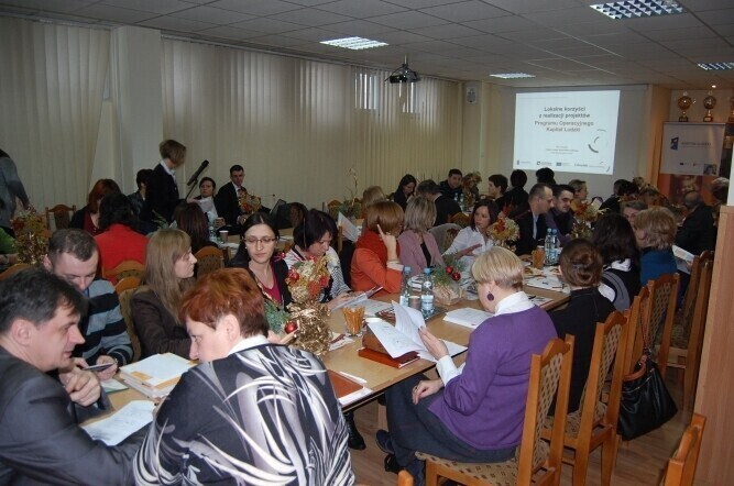 60 milionów dla gmin powiatu piotrkowskiego