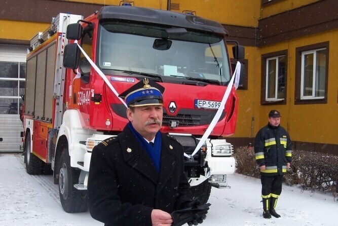 Piotrkowscy strażacy dostali sprzęt za 25 mln