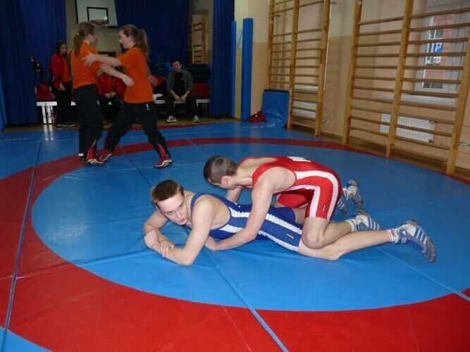 Piotrków Rzucają szkoły na matę