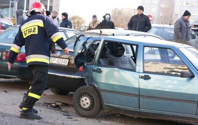 Wyjeżdżała z parkingu nie ustąpiła pierwszeństwa