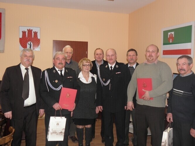 Komendant dziękował ochotnikom