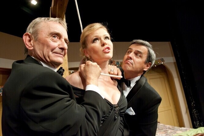 Bończak Wójcik i Polk mordowali na scenie MOK-u