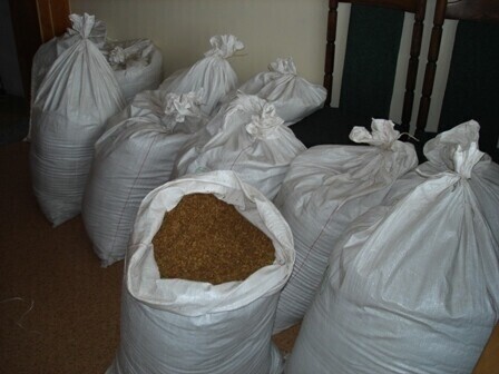 Piotrków Przewozili 150 kg nielegalnego tytoniu