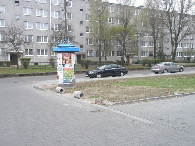 Czy trawnik przy Belzackiej poddano rekultywacji