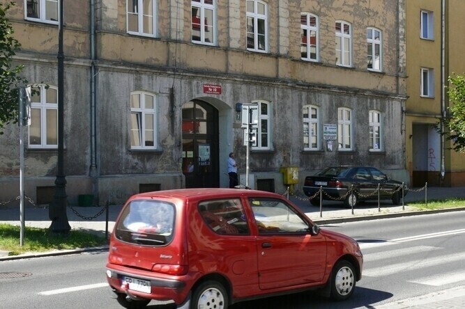 To pewne. IV LO i SP10 zmieniają siedziby
