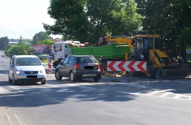 Rozpoczęli prace przy budowie bliźniaczych rond