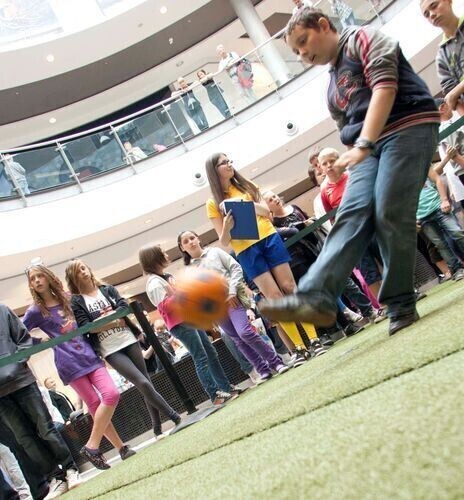 Dzień Dziecka w Focus Mall. Piłka w grze