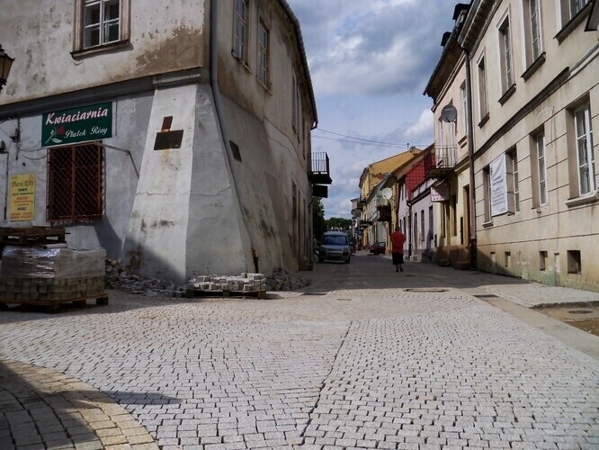 Remont Farnej prawie zakończony