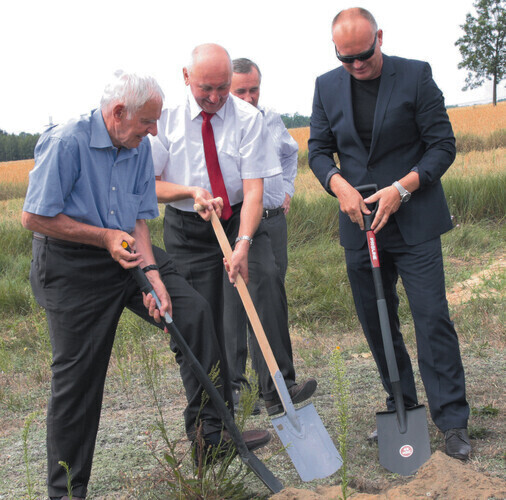 Ikea buduje szkołę w Jarostach