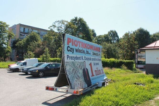 Piotrkowianin ukarany za reklamę prezydenta