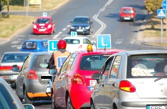 Instruktor miał 15 promila. Uczył jeździć po Piotrkowie