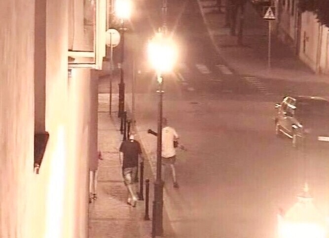 Przeszkadzał mu słupek na Starym Mieście