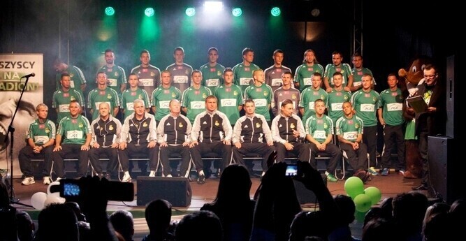 Piłka nożna PGE dalej sponsorem GKS