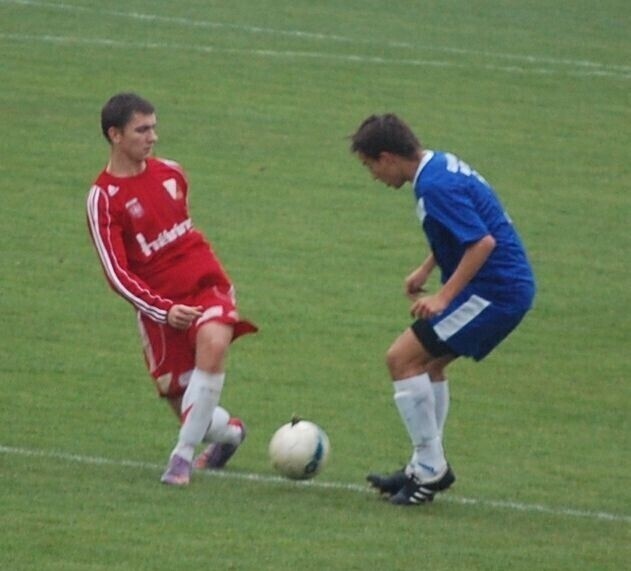 Piłka nożna Moszczenica idzie jak burza