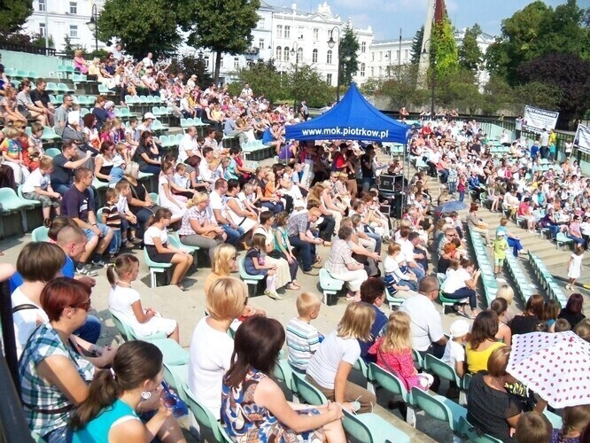 Artystyczny początek roku w amfiteatrze miejskim
