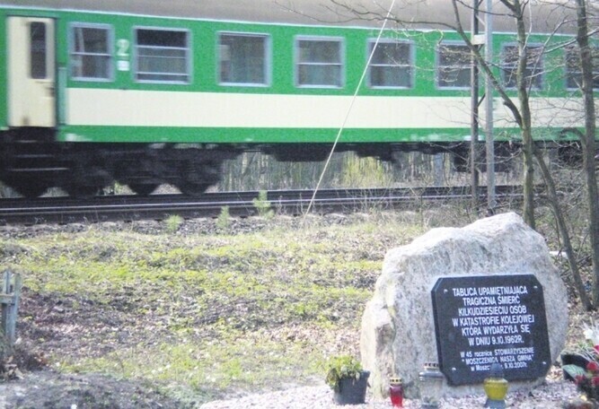 To była masakra. Szczątki ludzkie i zgniecione wagony