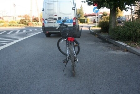 Potrącił 39-letnią rowerzystkę i uciekł