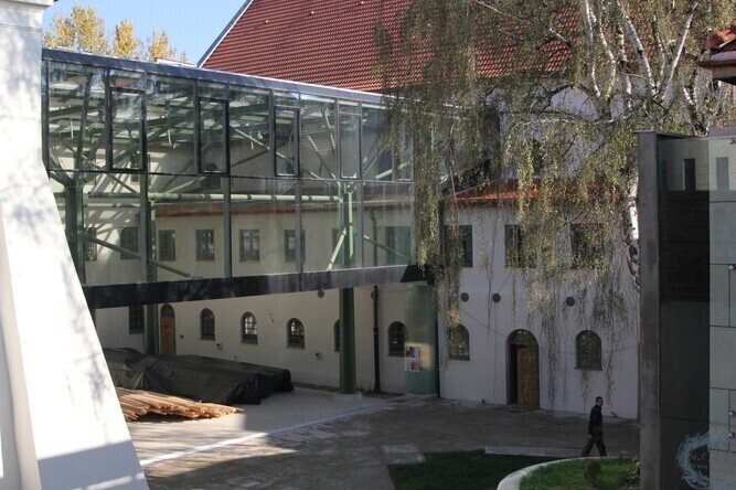 W piotrkowskim Centrum już zakładają podłogi