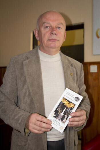 Zdjęcie 1: Będą zbierać pieniądze na ratowanie nagrobków