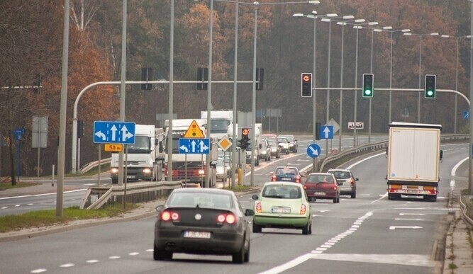 Notorycznie przejeżdżają na czerwonym świetle