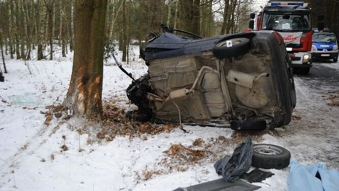 Region: Dwie osoby zginęły w wypadku