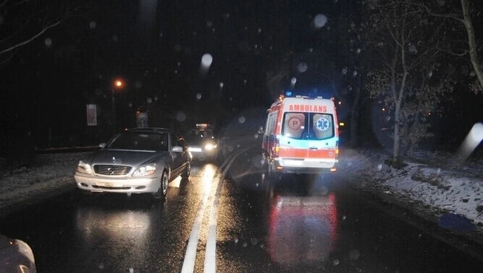 Nie miał siły przejść po pasach. Został potrącony