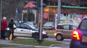 Wyjechał na czerwonym – trafił do szpitala