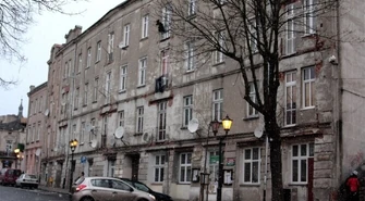 Piotrków: Będą odnawiać kolejne kamienice