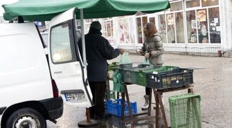 1600 osób broni targowiska przy “Kwadracie”