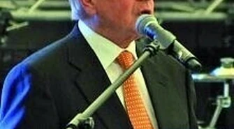 Haering: 100 tysięcy na oświatę w Piotrkowie