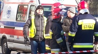 Megane uderzył w drzewo – kierowca zginął