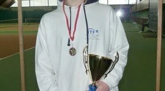 Tenis ziemny: Kamil zdobywa medale wśród juniorów