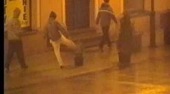 Piotrków: Strażnicy zatrzymali pijanych wandali