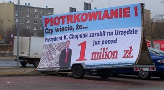 Spór o dowód z prezydentem K. Chojniakiem w tle