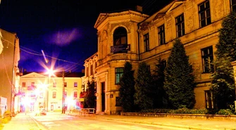 Piotrków: Nie będzie szkoły, będą dominikanki?