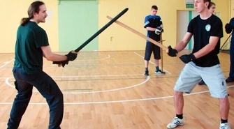 Biją, są bici i mają z tego wielką radość