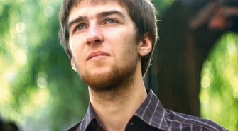 Są szaleńcami czy tylko szaleńców udają?