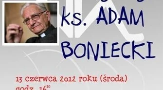 Ksiądz Adam Boniecki w Bibliotece Miejskiej