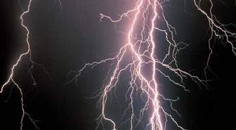 POGODA : Ciepło i słonecznie. Po południu nie wykluczone burze.