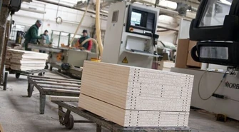 Kurczy się załoga Piotrkowskiej Fabryki Mebli