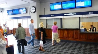 Na dworcu nie ma punktu informacyjnego