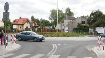 500 piotrkowian chciało ronda księdza Pecolta