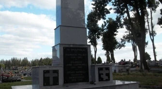 Radomsko: Bez sierpa i młota 