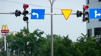 Trzy kolejne czasomierze w październiku 