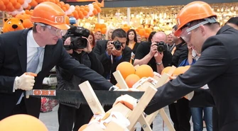 Uroczyście otworzyli market OBI w Piotrkowie